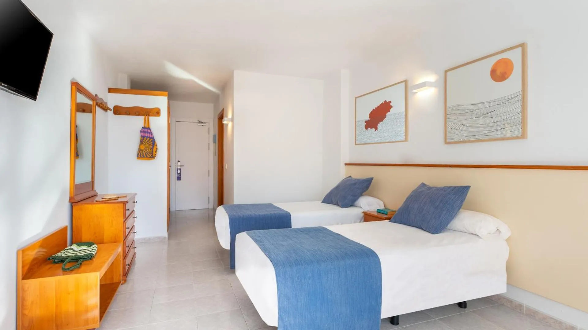 Apartamentos Vibra Tropical Garden Figueretas Apartment